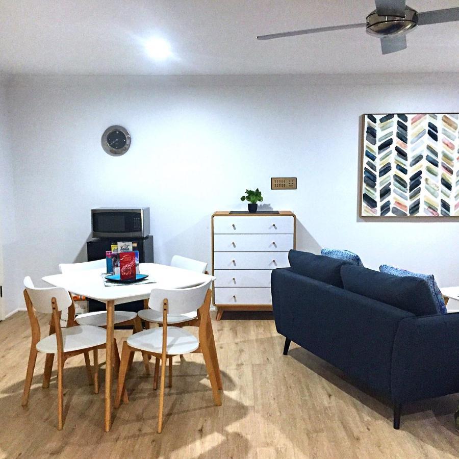 Large Studio Unit Close To Theme Parks Gold Coast Ngoại thất bức ảnh